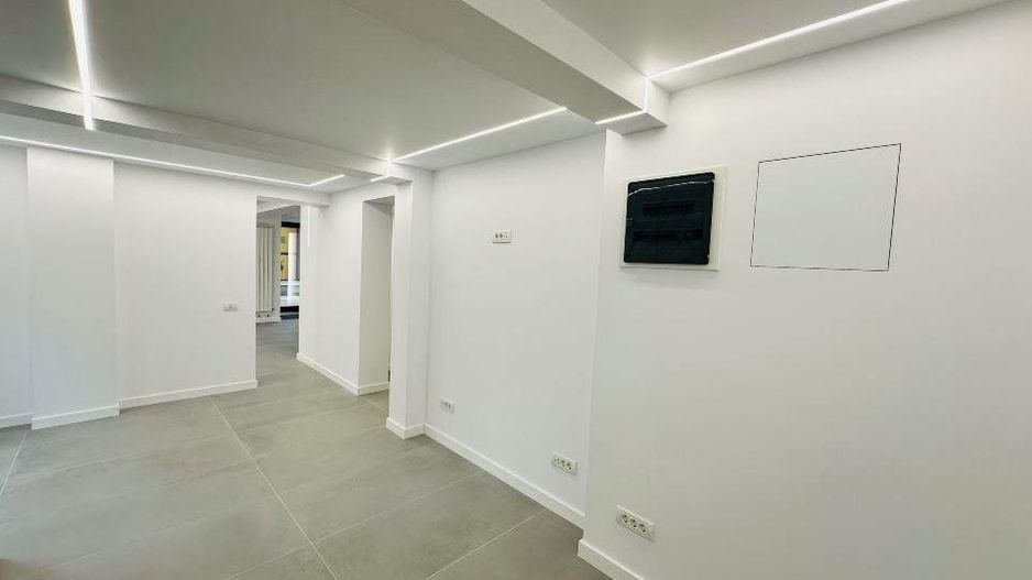 Spaţiu comercial   - Bd. Decebal             Exclusivitate - Poză 9