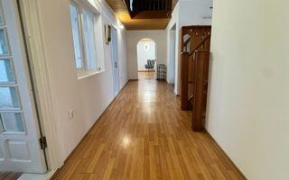 Casa de inchiriat in Onesti | Curte, Foisor, toate utilitatile - Poză 17