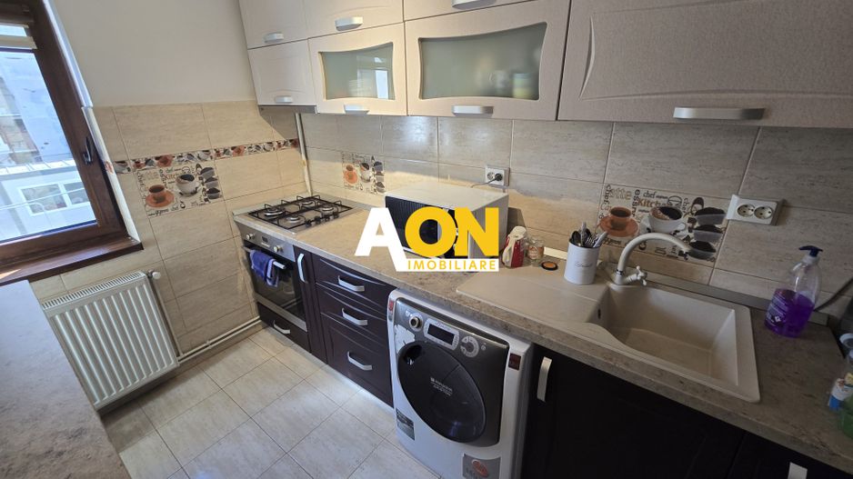 Apartament 2 Camere, Etaj 1, Zona Cetate, Complet Renovat si Utilat - Poză 12