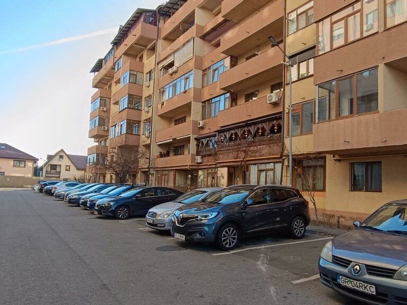 Apartament 3 camere in Prelungirea Ghencea. Renovat de la 0 ! - Poză 12