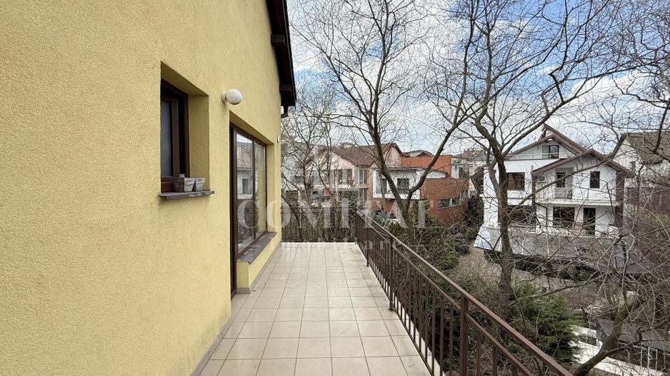 Apartament decomandat | Andrei Mureșanu | zona veche a cartierului - Poză 13