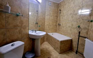 Pensiune Premium de Vânzare pe Malul Dunării – Eșelnița | 0% Comision - Poză 35
