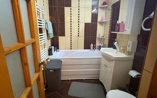 Apartament cu 3 camere de vânzare în zona Frumoasa, Iași - Poză 3