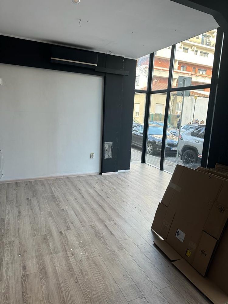 Spatiu Comercial / Nicolae Titulescu / Bulevardul Banu Manta / Victoriei Nou - Poză 5