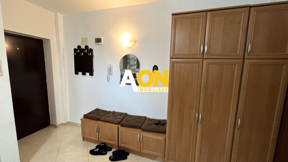 Apartament cu 2 Camere, Bloc Nou, Lift, Zonă Ultracentrală - Poză 8
