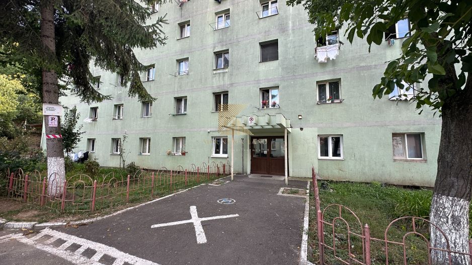 Camera cu baie, renovata complet, Str. Serii 2, prima inchiriere - Poză 9