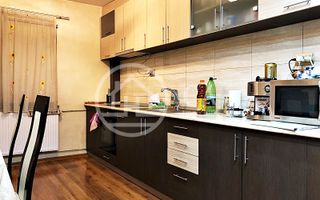 Apartament cu 4 camere de vanzare in Rogerius, Oradea - Poză 5