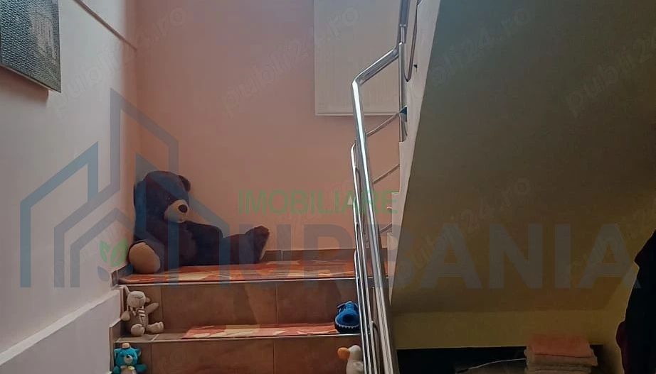 Vilă modernă cu garaj și panouri fotovoltaice, Galata, Iași - Poză 8