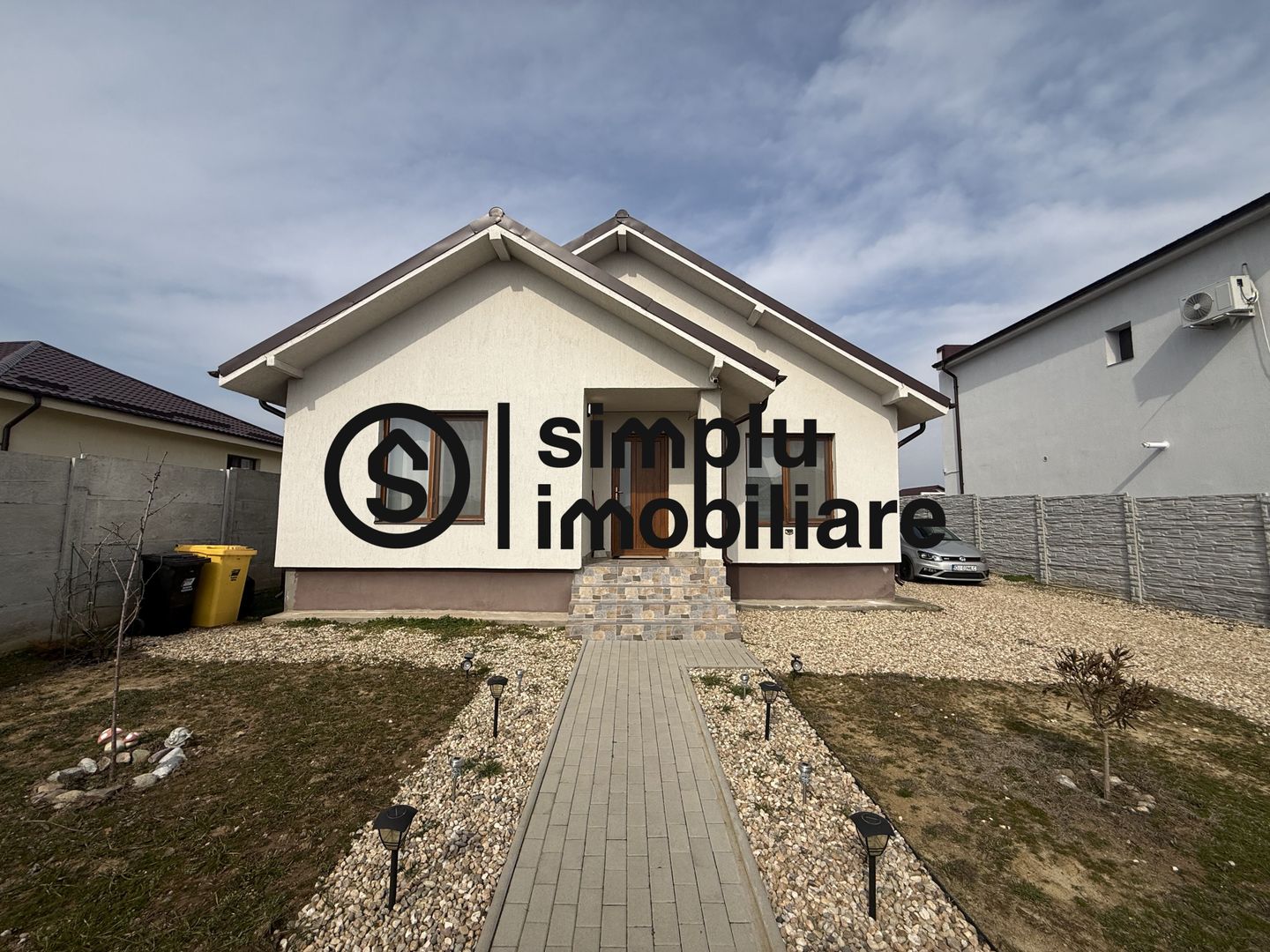 Casa moderna - Carcea - Poză 1