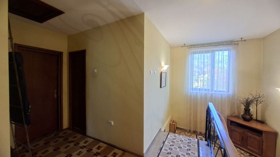 Casa Centrala de vanzare - Strada Rahovei Pitesti - Poză 10