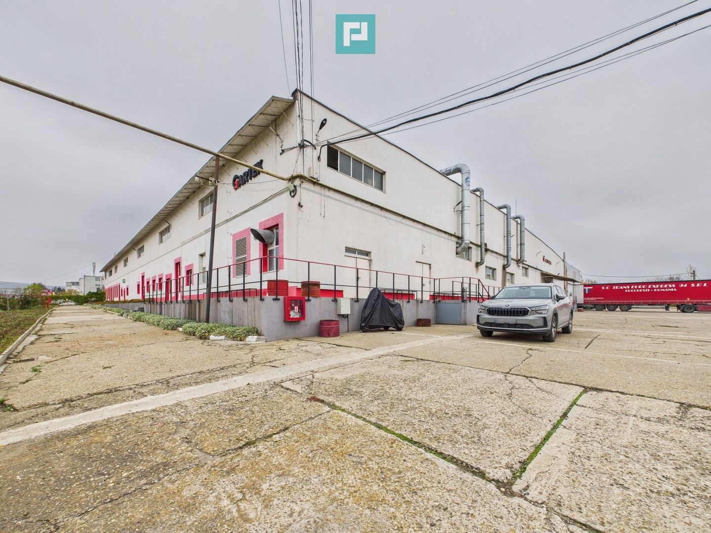 Teren 9.419 mp + hale 7.000 mp – Huși, Vaslui - Poză 2