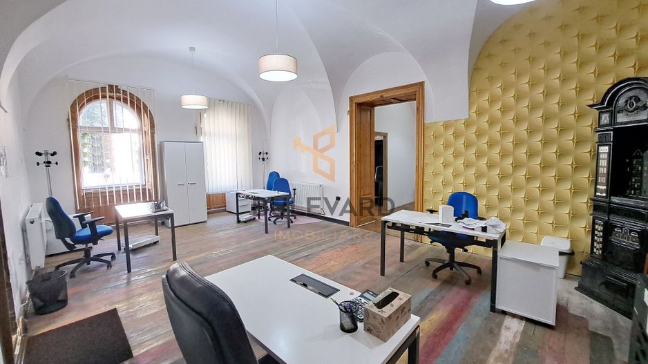 Spatiu de birou ultracentral, 107 mp utili - Poză 1