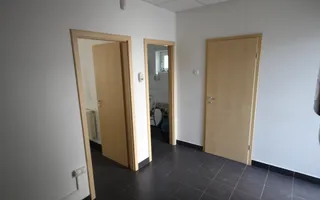 Cladire de birouri, SAD, parcare prorpie, clinica medicala - Poză 19