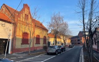 Casa de vanzare, ultracentral/ zona Parcului Bratianu- 370.000 eur neg - Poză 4