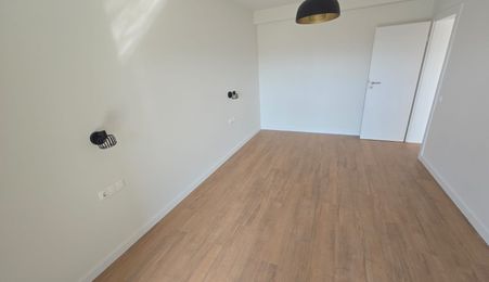 Apartament 2 camere | Parcare | Turnisor