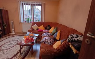 Casa | 2 camere | Teren 570 |  Pivnita | Gusterita - Poză 2