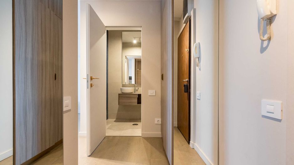 3 camere Bloc nou,Mobilat Utilat,Parcare sub,Paza,Boxa,Vedere panorami - Poză 3