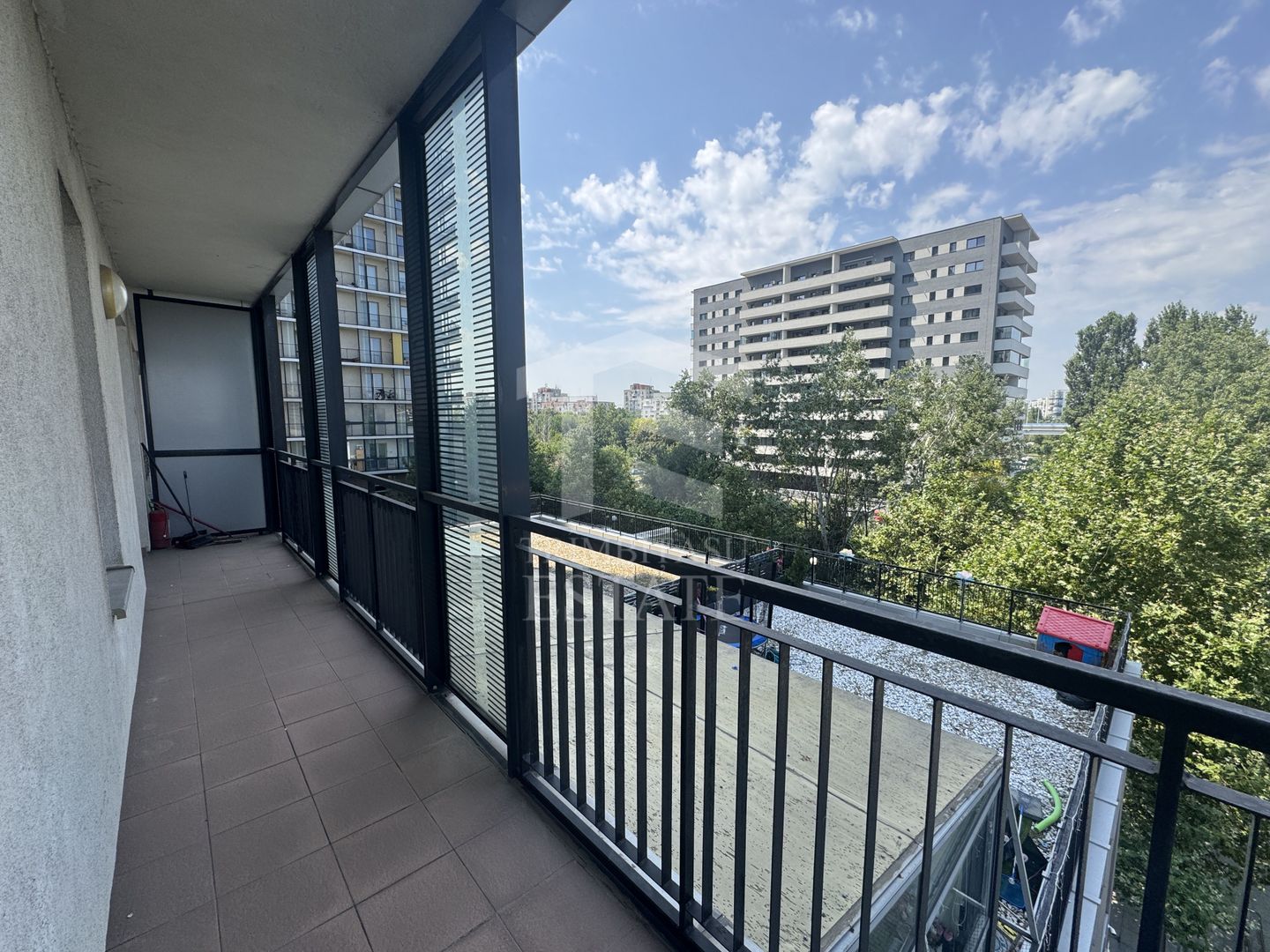 3 Camere Asmitha Gardens 100 mp Metrou 7 m PET FRIENDLY Etaj 2 - Poză 11