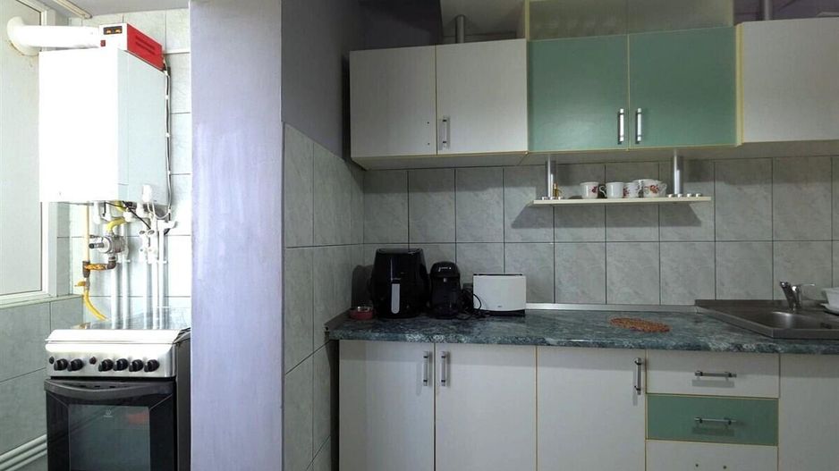 Far - Parc, 2 camere decomandate, 2 balcoane, 56 mp, centrala gaz! - Poză 12