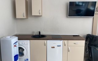 Spatiu Comercial 70 mp dotat salon infrumusetare - Central -Sibiu - Poză 6