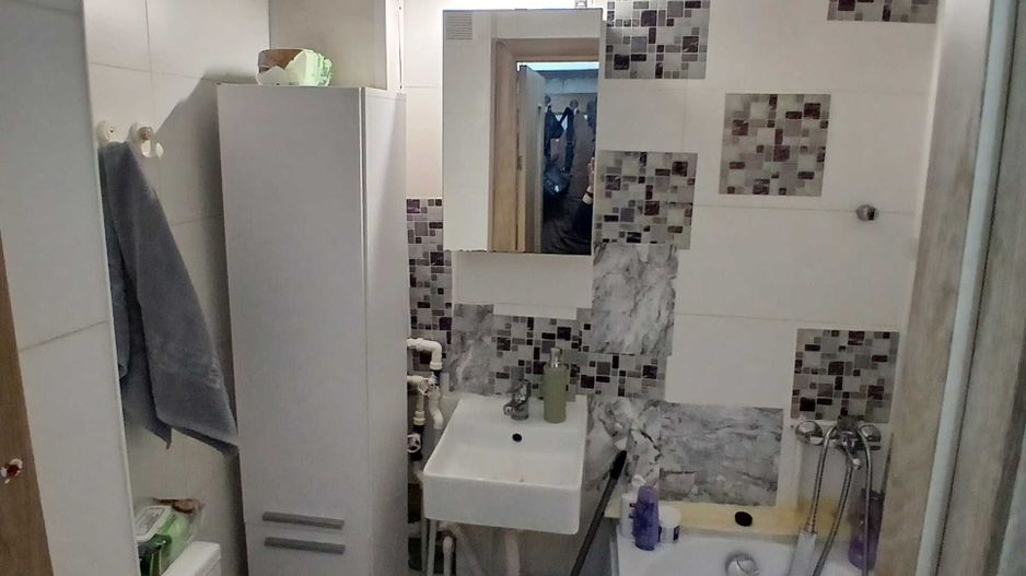 Proprietar. Apartament 2 camere , Craiova Valea Rosie - Poză 6