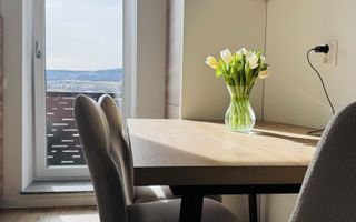 Apartament cu 3 camere, balcon de 9 mp, parcare și boxă de depozitare. - Poză 4