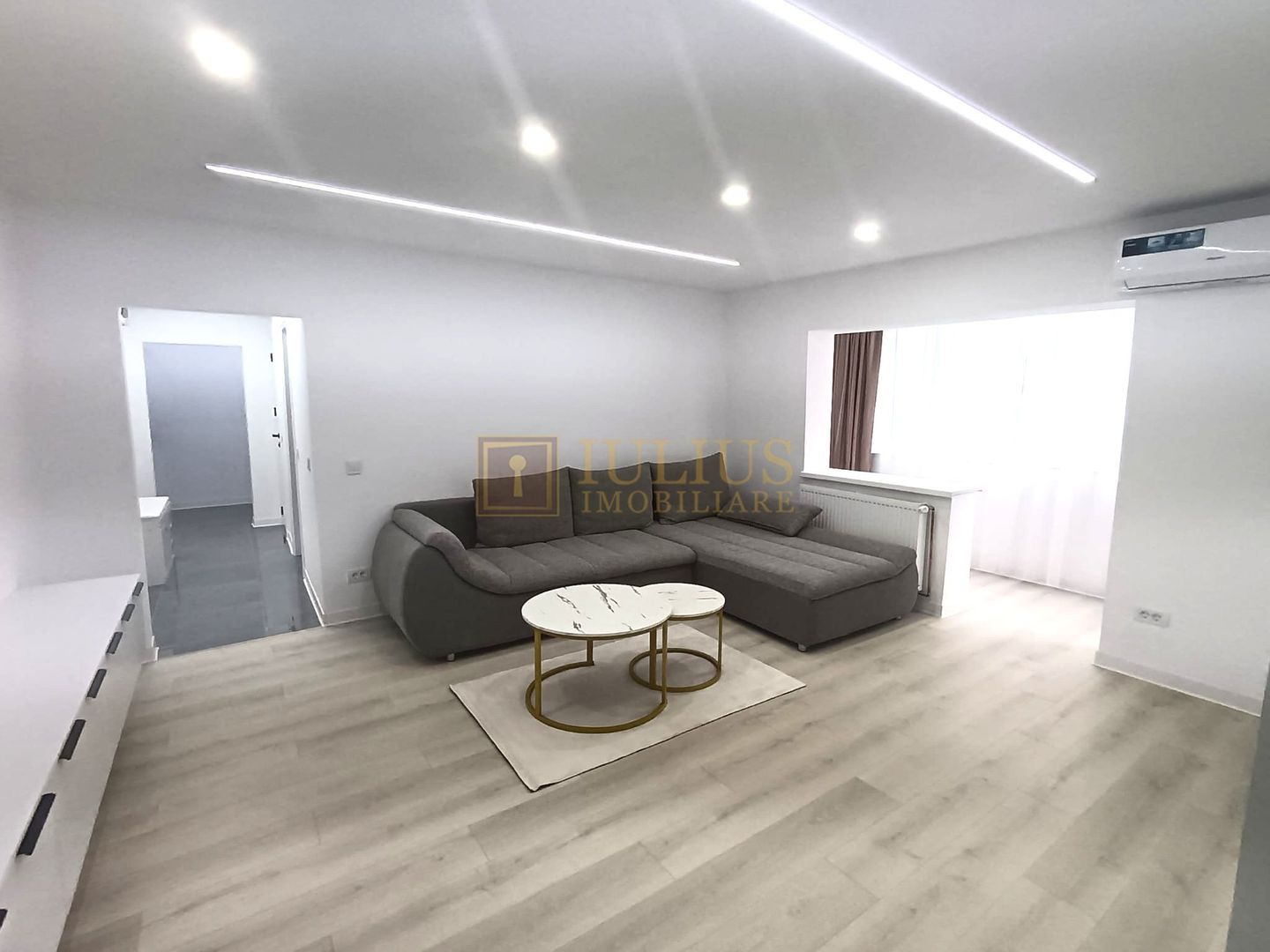 Apartament in Calea Sagului - Poză 1