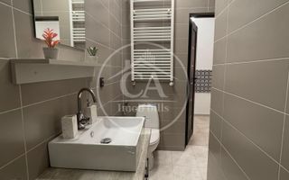 Apartament cu 2 camere de vânzare in zona ultracentrala, Oradea - Poză 10