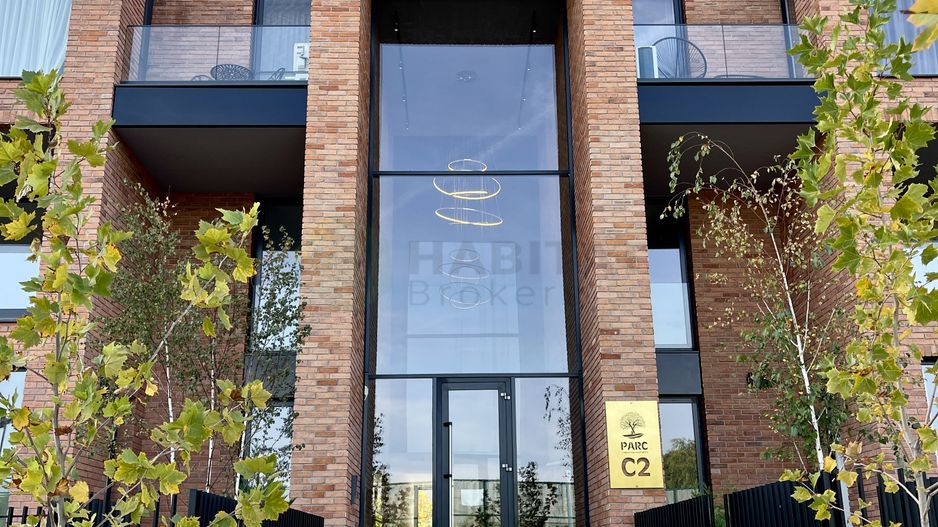 Vila urbana cu gradina langa parc in Tunari - Poză 16