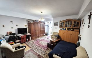 Apartament 2 Camere, Etaj 3, 55 mp, Decomandat, Zona Penny Micesti