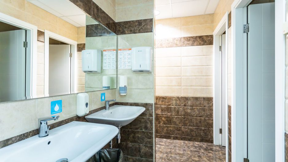 Vânzare , oficiu,  613mp, str. Alba Iulia , Buiucani. - Poză 23