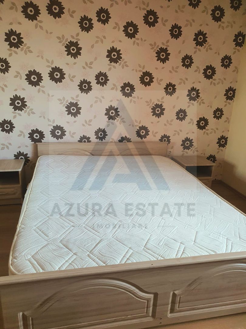 Apartament modern 4 camere 2 niveluri 100 mp utili cu lift in Strand - Poză 3