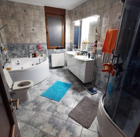 Casă spațioasă și elegantă în Dămăroaia- Jiului- Izbiceni- Comision 0% - Poză 21