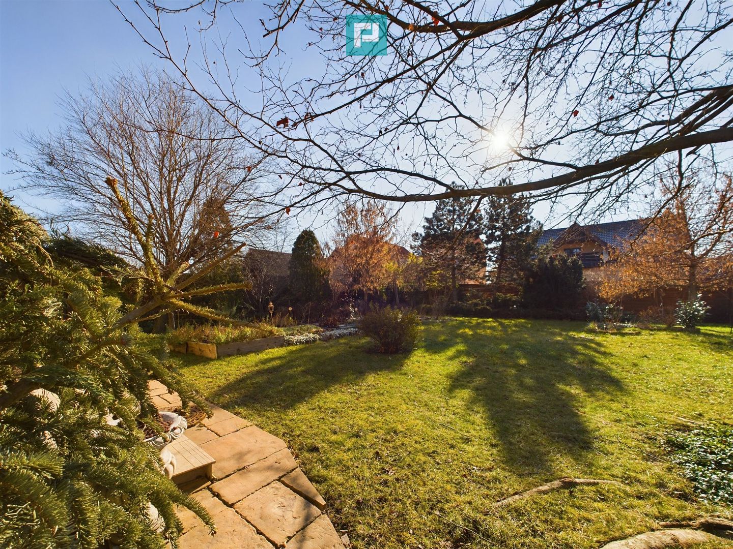 Vilă/casă cu 6 camere 400mp în Dumbrăvița - Poză 31