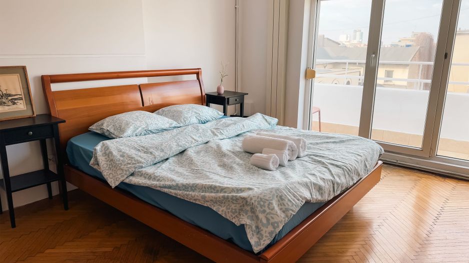 Apartament 2 camere de inchiriat Piata Romana | Spatios si luminos - Poză 4