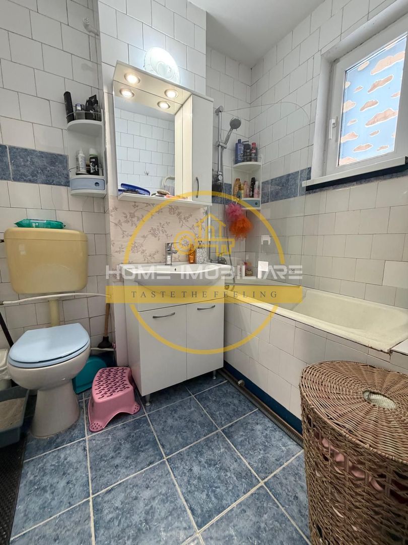 Apartament cu 2 camere / 54 mp/ zona centrala Podu Ros - Poză 9