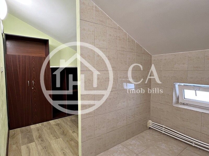 Casă de închiriat cu 5 camere în Cartierul Tineretului, Oradea - Poză 12