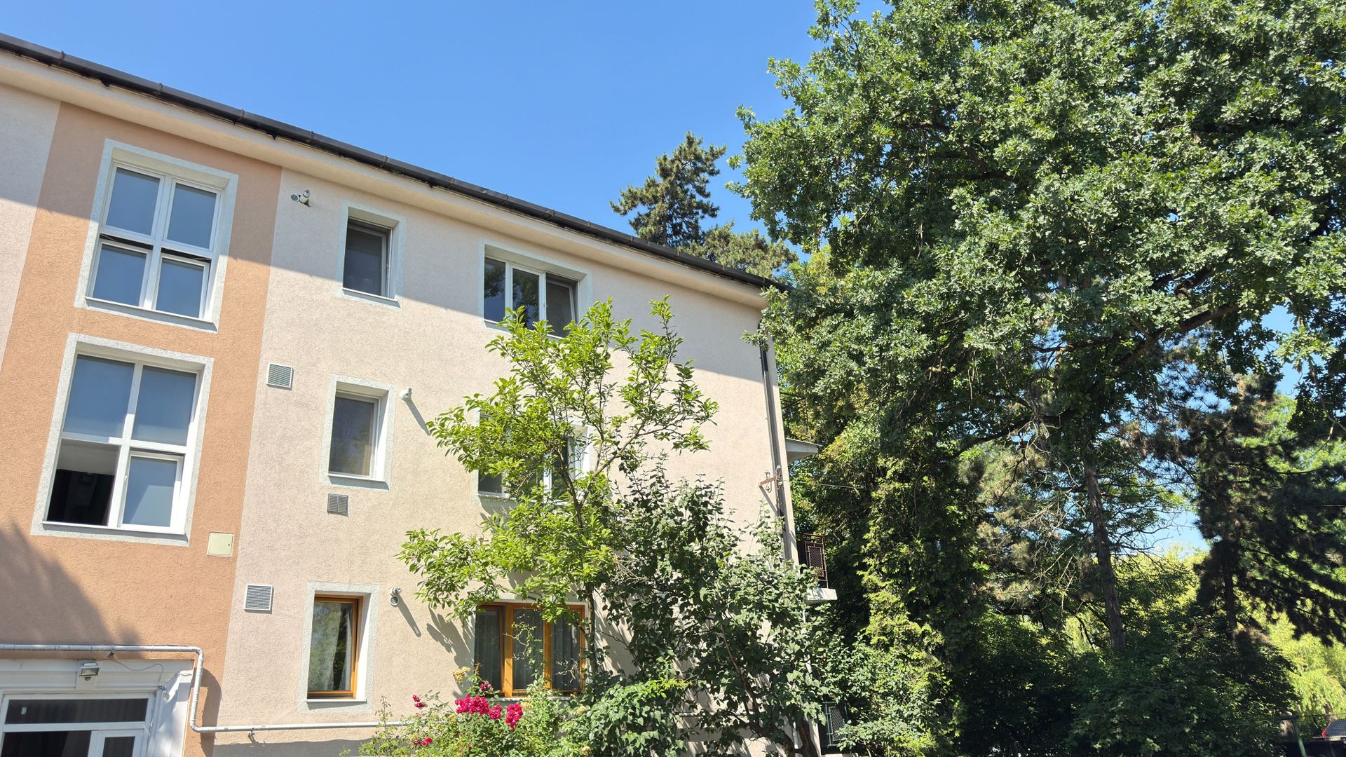 Apartament 2CAM DECOMANDATE 50MP PAVLOV - CHIOS - PARCARE PRIVATA - Poză 2