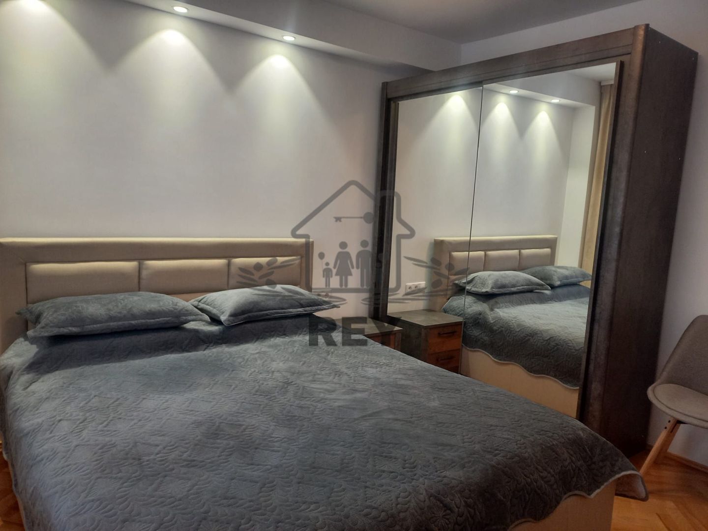 Apartament de închiriat 2 camere Str. Școala de Înot/Stadion - Poză 4