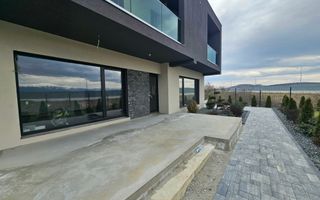 Casa moderna terase panoramice, garaj, curte mare - Poză 8