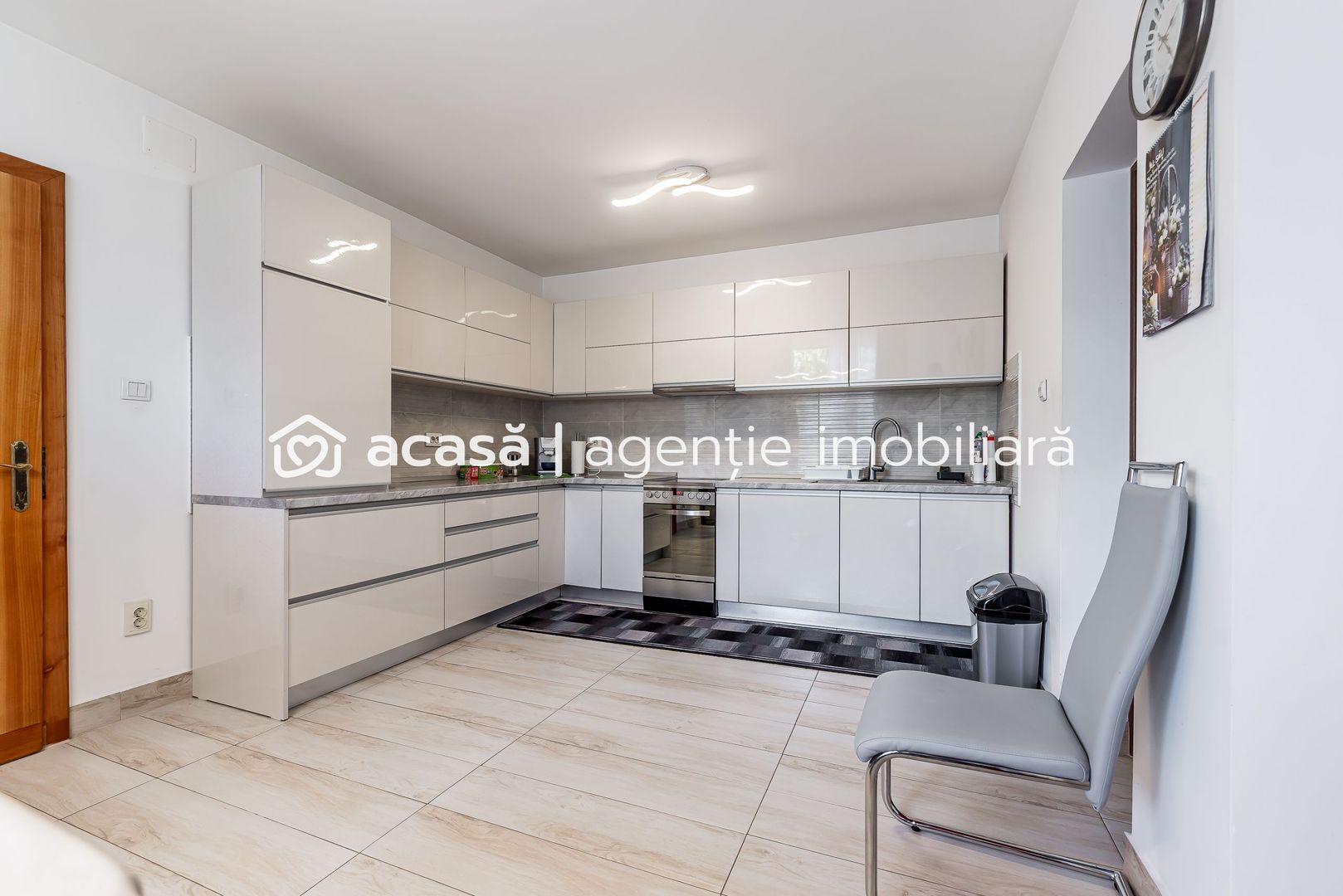 Casa 4 camere - langa str. Petru Rares, Gradiste - COMISION 0 - Poză 5