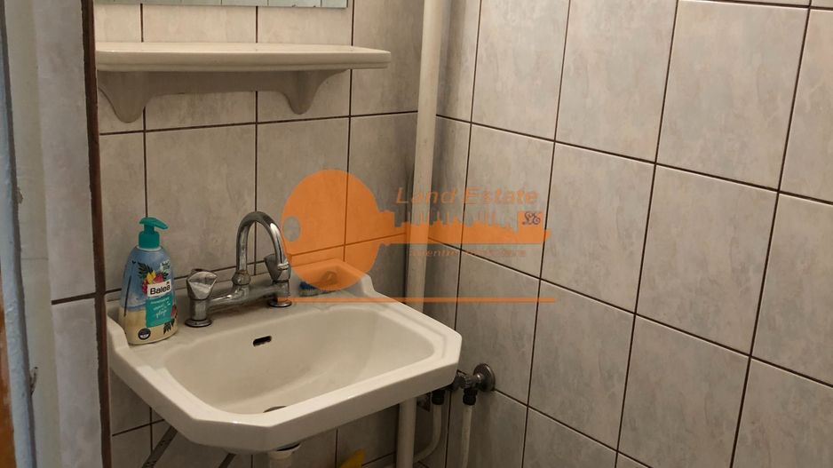 3 camere la 10 minute de Metrou Gorjului - Poză 16