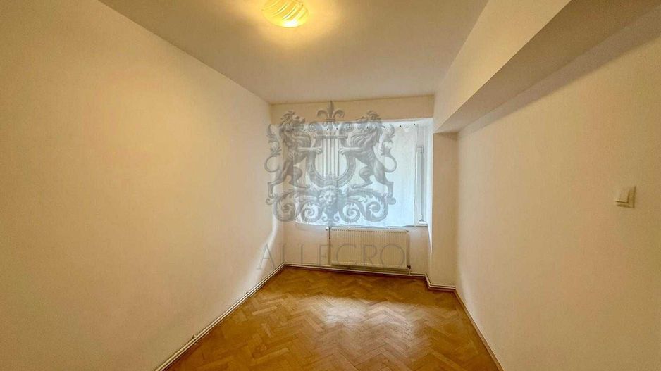 3 camere | B-dul Regina Elisabeta | Vis-a-vis de Parcul Cismigiu - Poză 3