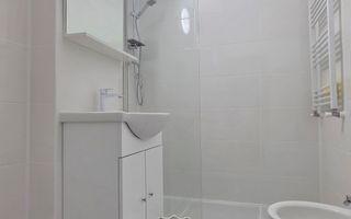 Apartament cu 3 camere, etaj 3, renovat total, VASLUI zona CENTRU-AUROCOR; - Poză 6
