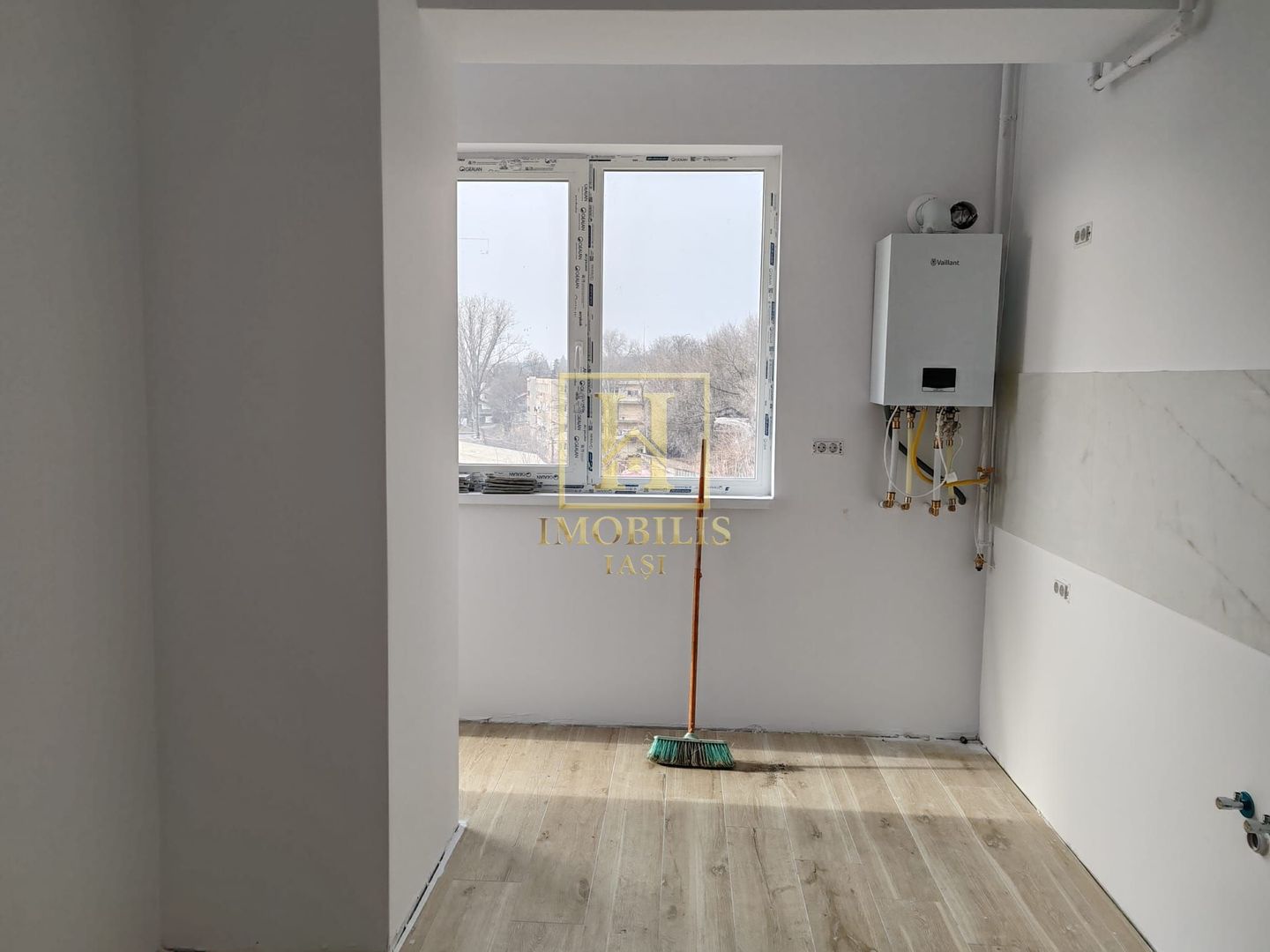 Apartament NOU 2 camere Dec 61 mp. Tatarasi 127660  euro - Poză 5