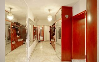 Apartament 5 camere in Piata Victoriei,bloc 1995 - Poză 10