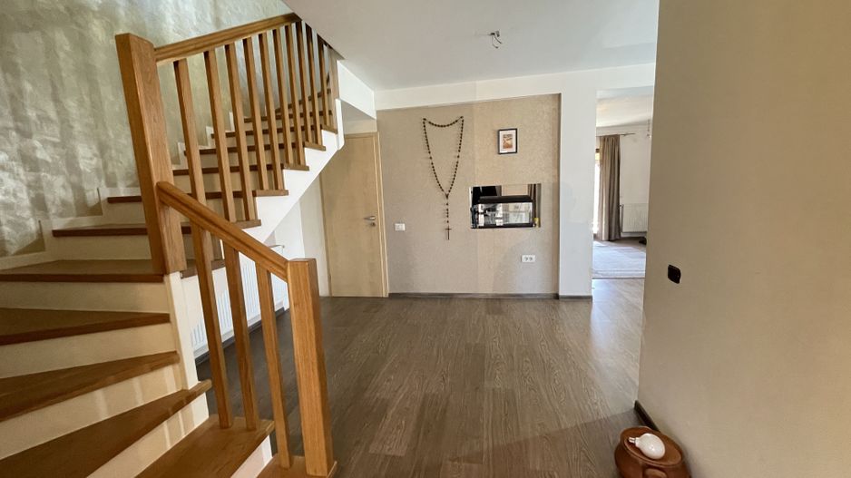 Duplex in Dumbravita cu teren generos - Poză 7