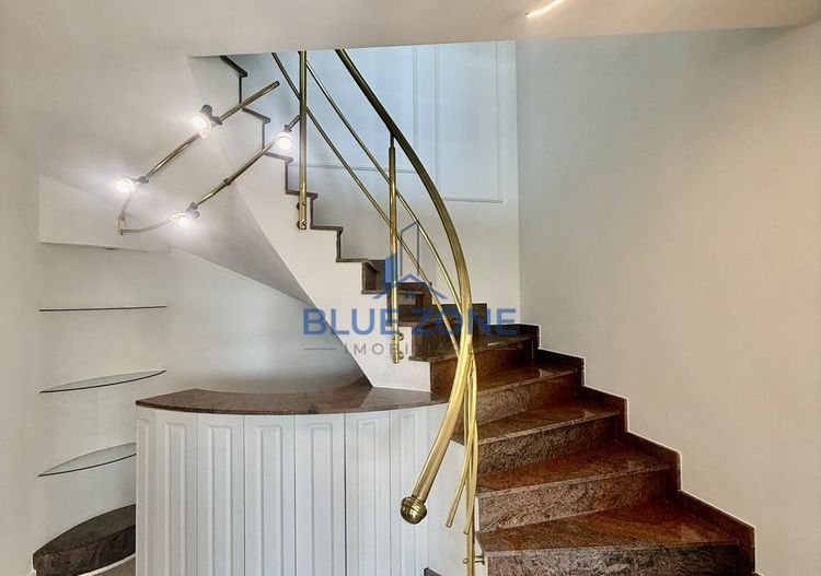 Duplex  4 camere I Unirii  I Nemobilat I Etajele 8 si 9 I 127 MP - Poză 1