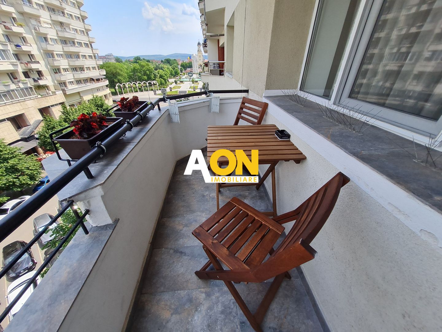 Apartament 2 Camere, Ultracentral, 54 mp, Decomandat, Zona Cetate - Poză 13