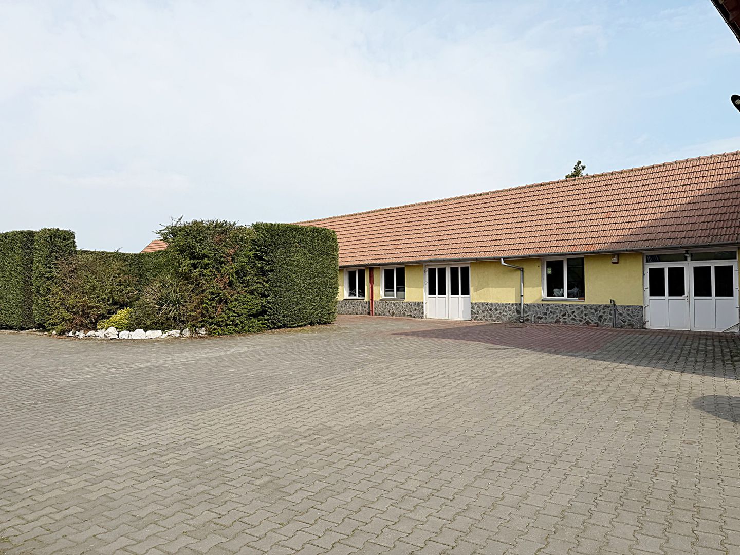 Hala de inchiriat Biharia | DN19 - Poză 1